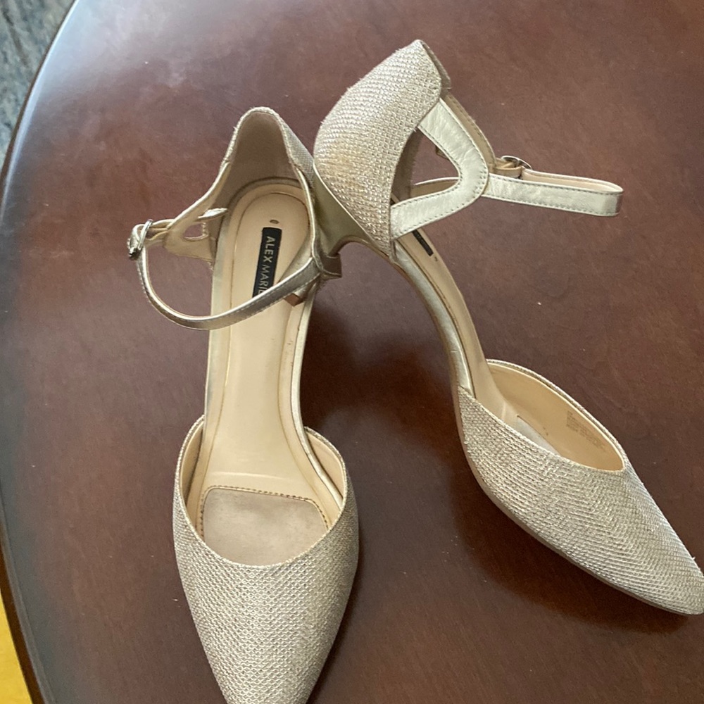Gold Alex Marie dress shoes